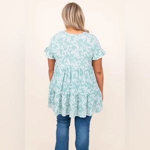 Cool Morning Sunrise Women’s Plus Size Top, Mint